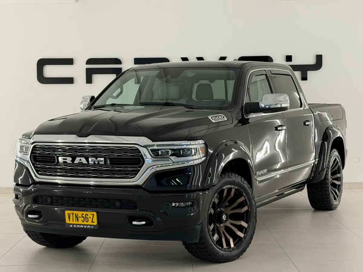 5.7 V8 LIMITED 10TH ANNIVERSARY EDITION Widebody