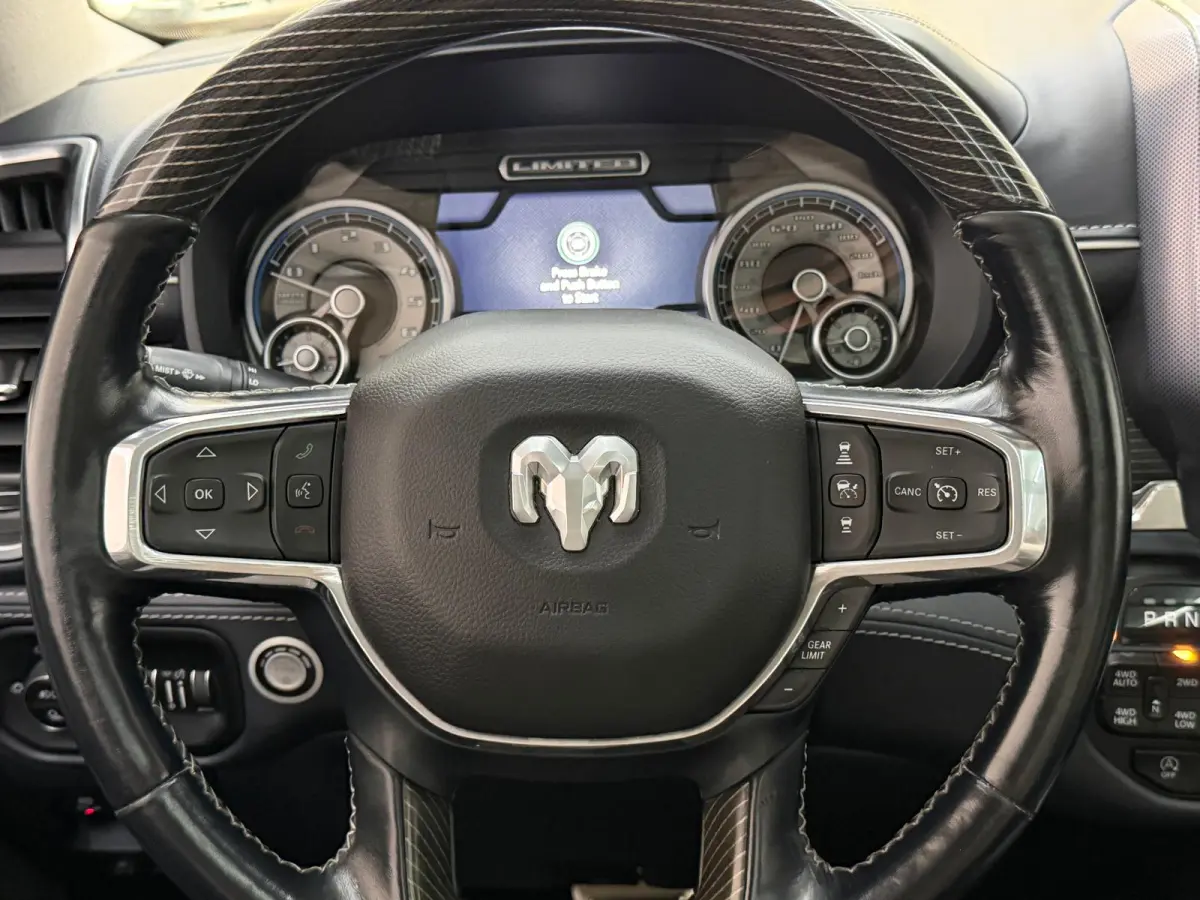 5.7 V8 LIMITED 10TH ANNIVERSARY EDITION Widebody