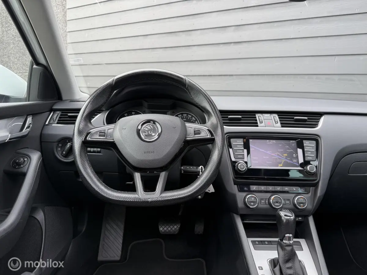 1.0 TSI Style DSG/Pano.dak/Trekhaak/Clima/Cruise