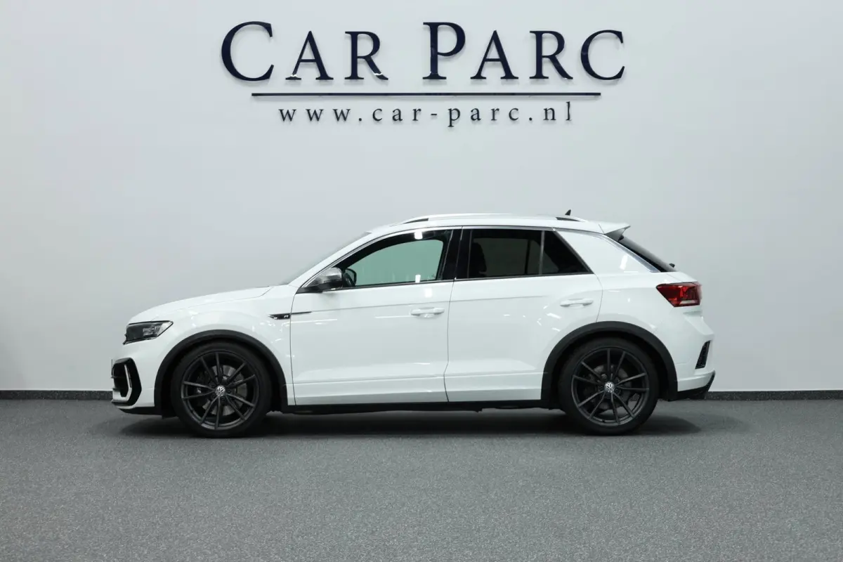 2.0 TSI 4Motion R 301+PK AKRAPOVIC/VIRTUAL/KEYLES/HALF LEER+S.VERWARMING/19" LMV/CAM/12 MDN GARANTIE!