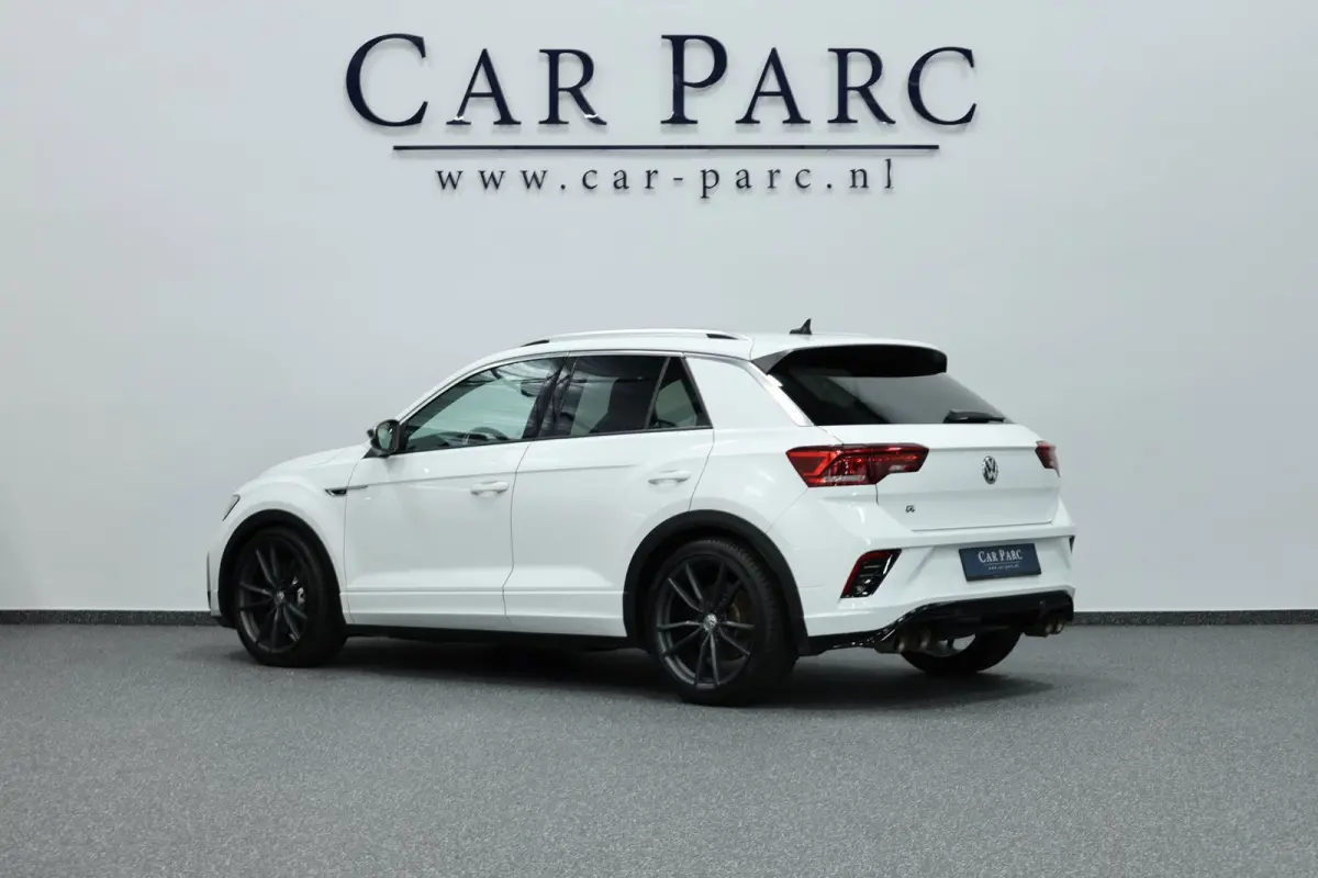 2.0 TSI 4Motion R 301+PK AKRAPOVIC/VIRTUAL/KEYLES/HALF LEER+S.VERWARMING/19" LMV/CAM/12 MDN GARANTIE!