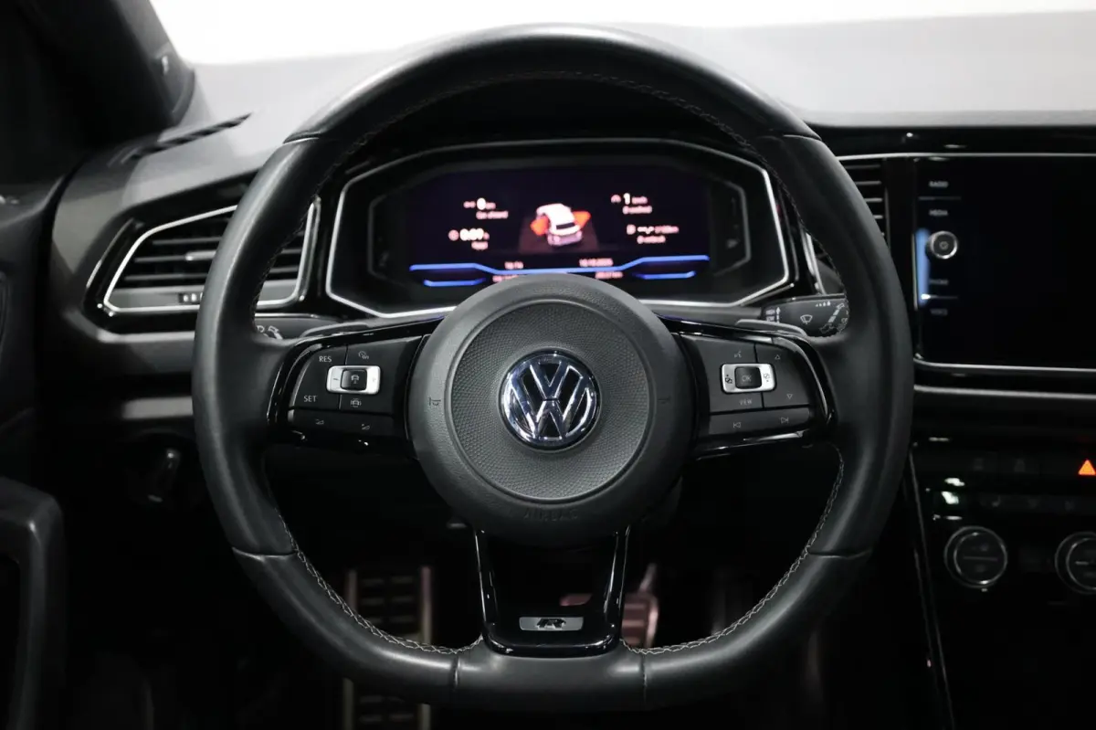 2.0 TSI 4Motion R 301+PK AKRAPOVIC/VIRTUAL/KEYLES/HALF LEER+S.VERWARMING/19" LMV/CAM/12 MDN GARANTIE!
