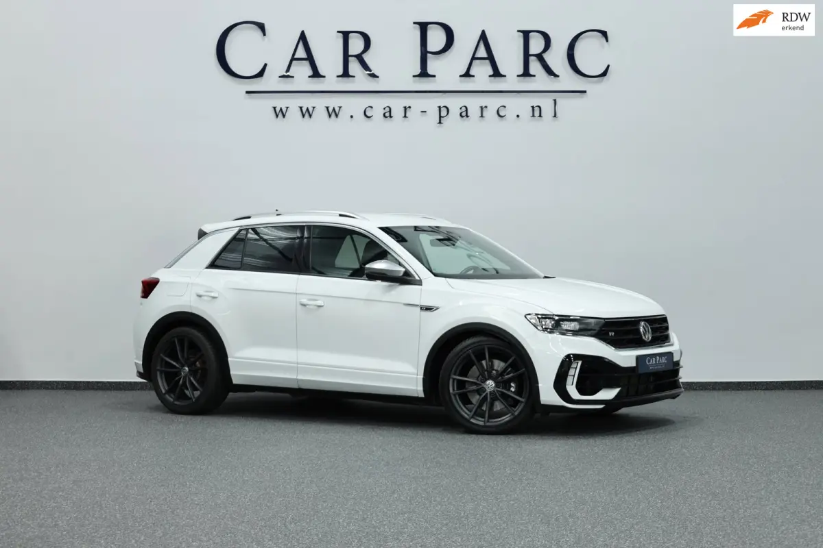 2.0 TSI 4Motion R 301+PK AKRAPOVIC/VIRTUAL/KEYLES/HALF LEER+S.VERWARMING/19" LMV/CAM/12 MDN GARANTIE!