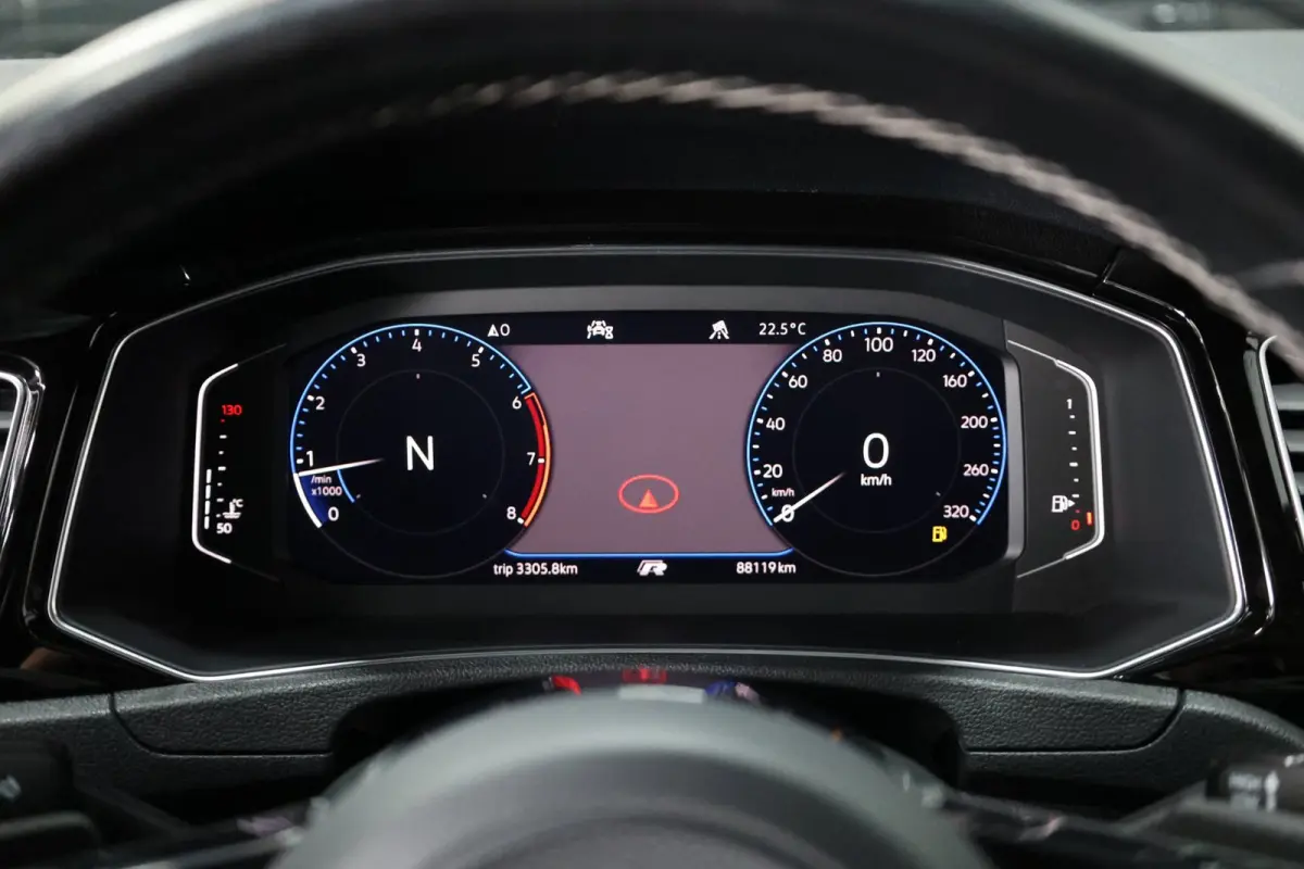2.0 TSI 4Motion R 301+PK AKRAPOVIC/VIRTUAL/KEYLES/HALF LEER+S.VERWARMING/19" LMV/CAM/12 MDN GARANTIE!