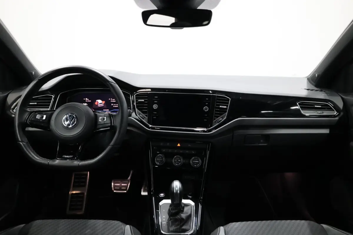 2.0 TSI 4Motion R 301+PK AKRAPOVIC/VIRTUAL/KEYLES/HALF LEER+S.VERWARMING/19" LMV/CAM/12 MDN GARANTIE!