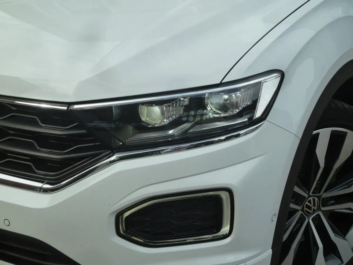 1.5 TSI R-Line|Camera|Adaptive-Cruise|Virtual-Cockpit|LED|Afn.Trekhaak|Keyless-Entry/Go