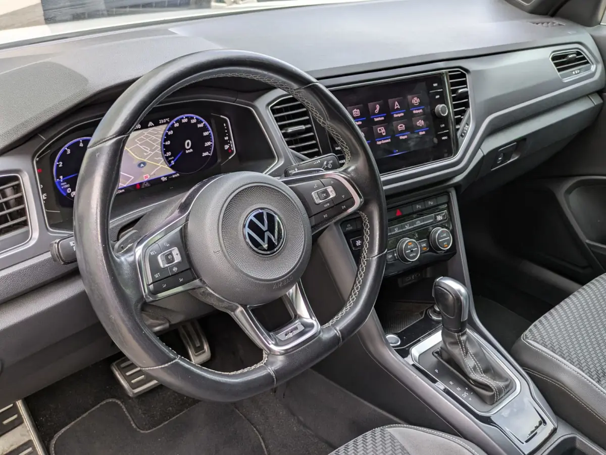 1.5 TSI R-Line|Camera|Adaptive-Cruise|Virtual-Cockpit|LED|Afn.Trekhaak|Keyless-Entry/Go