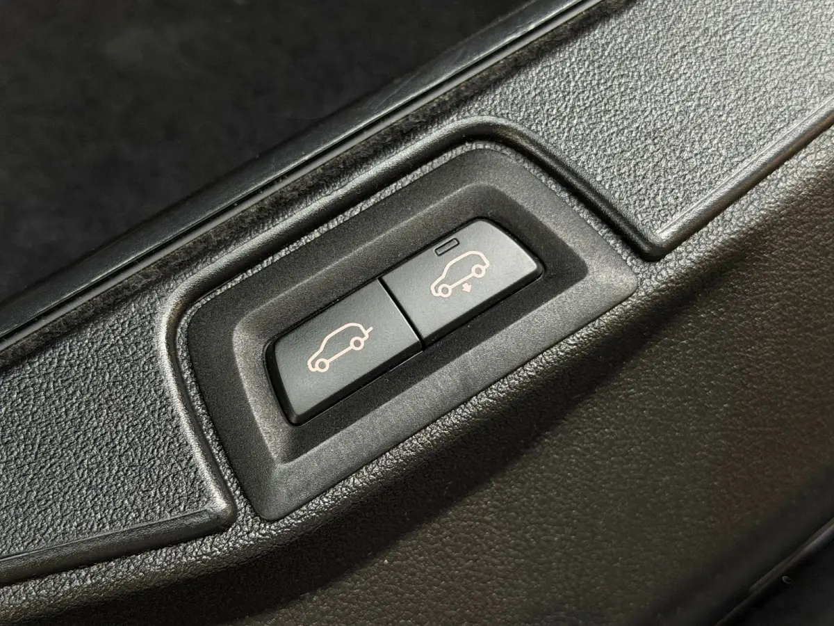 XDrive50e M-SPORT|PANO|H&K|HUD|MEMORY|KEYLESS|FABRIEKSGARANTIE|22INC|489PK|BOMVOL!