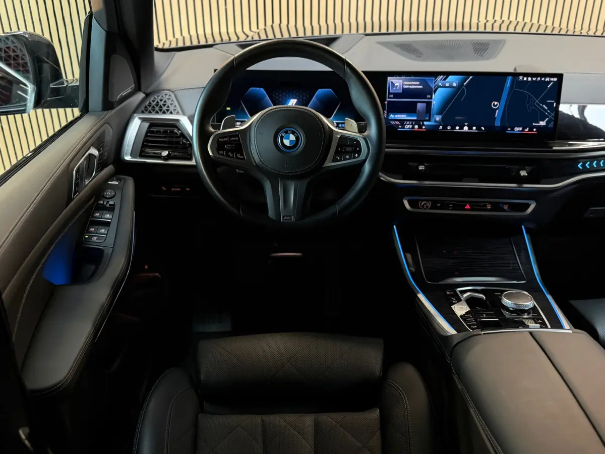 XDrive50e M-SPORT|PANO|H&K|HUD|MEMORY|KEYLESS|FABRIEKSGARANTIE|22INC|489PK|BOMVOL!