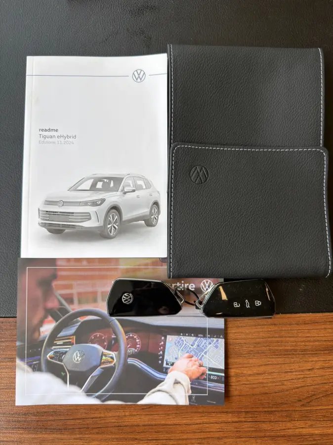 1.5 eHybrid R-Line Edition|PANORAMA|CAR-PLAY|ECC AIRCO