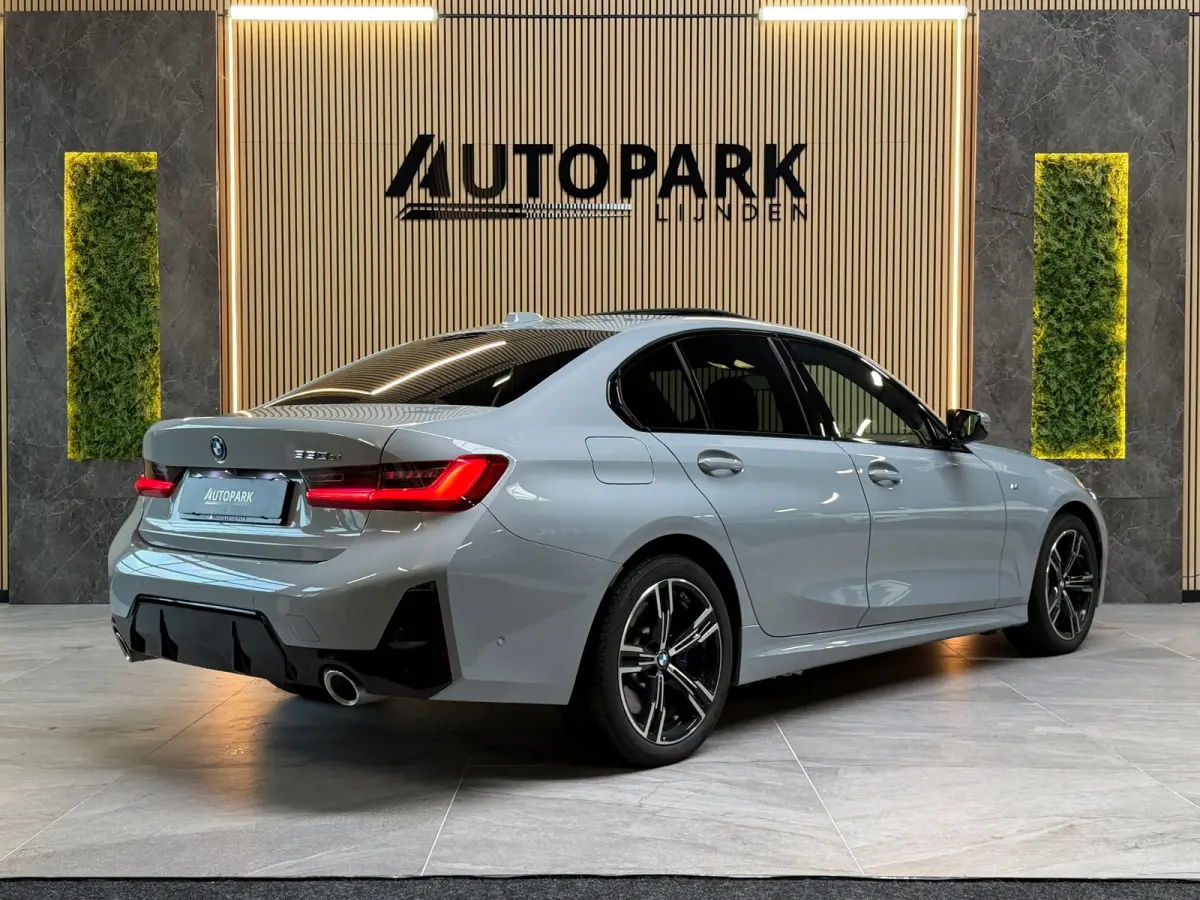 330e High Executive|M-SPORT|DAK|H&K|HuD|MEMORY|360 CAMERA|KEYLESS|CARPLAY|DEALERONDERHOUDEN|AMBIENT|GARANTIE|292PK|VOL