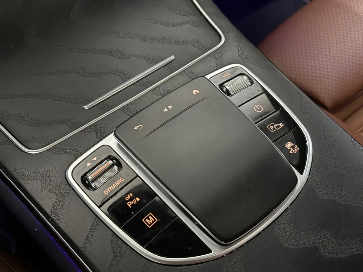 300e 4MATIC AMG, Pano, Side assist, Camera
