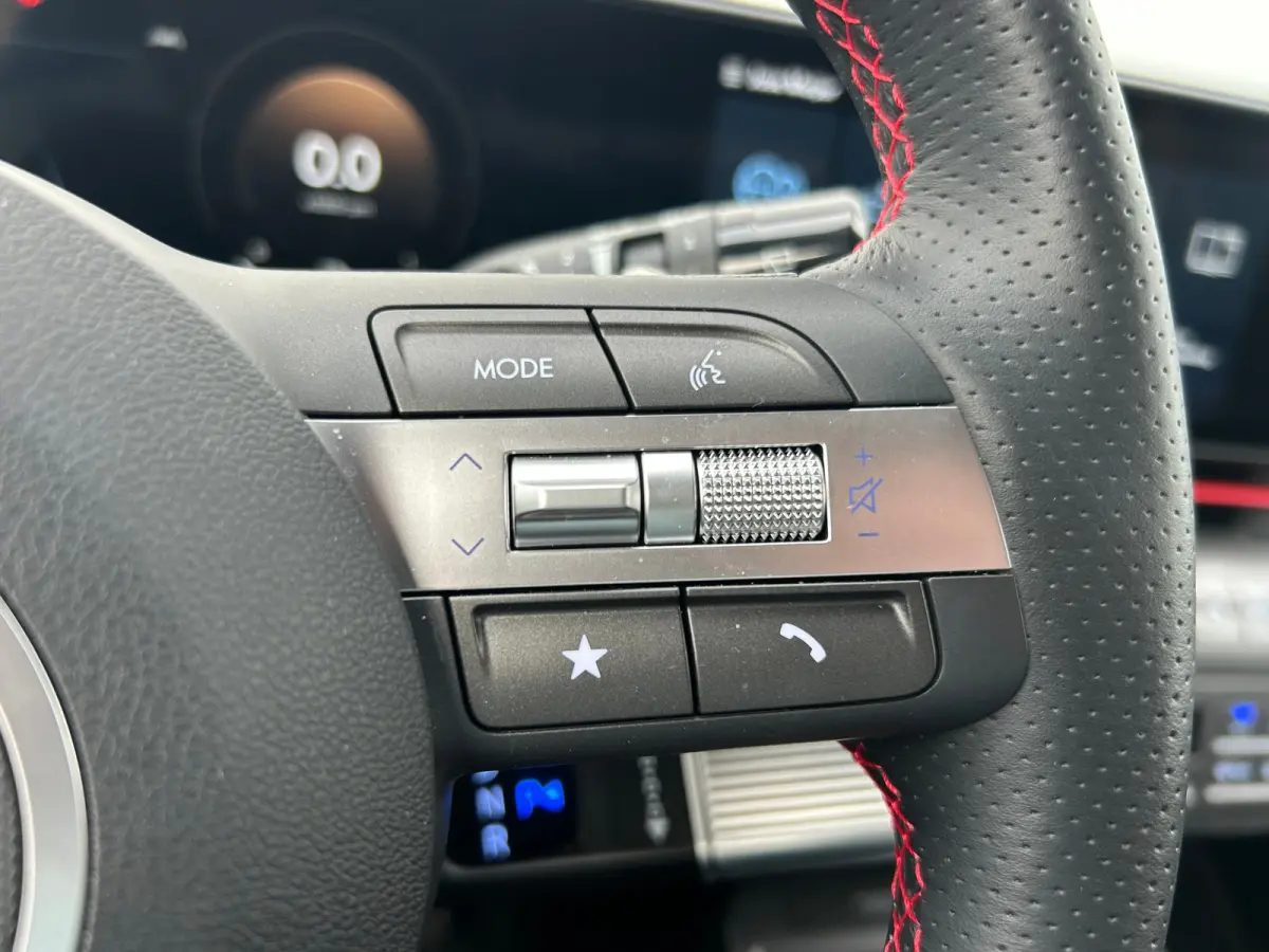 Hyudai N Line Navigatie Full Map | Cruise Control Adaptief | Stoelverwarming+verkoeling Voorzijde | Elektrische Achterklep |