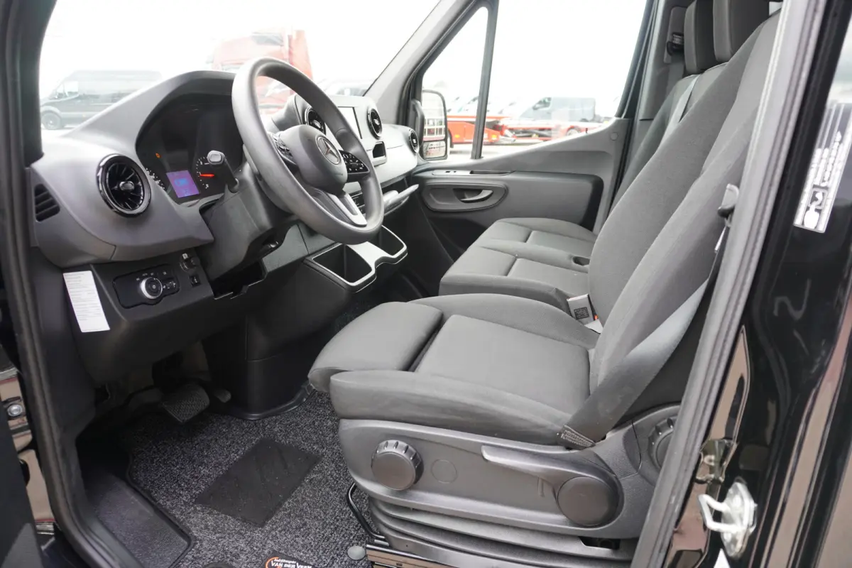 317 CDI 170pk L3H2 RWD 3500kg Automaat Trekhaak met oprijschans/ NR. V094 | Omvormer  /Elekr.Dakventilator / Geveerde stoel