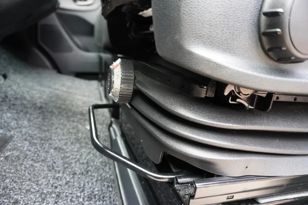 317 CDI 170pk L3H2 RWD 3500kg Automaat Trekhaak met oprijschans/ NR. V094 | Omvormer  /Elekr.Dakventilator / Geveerde stoel