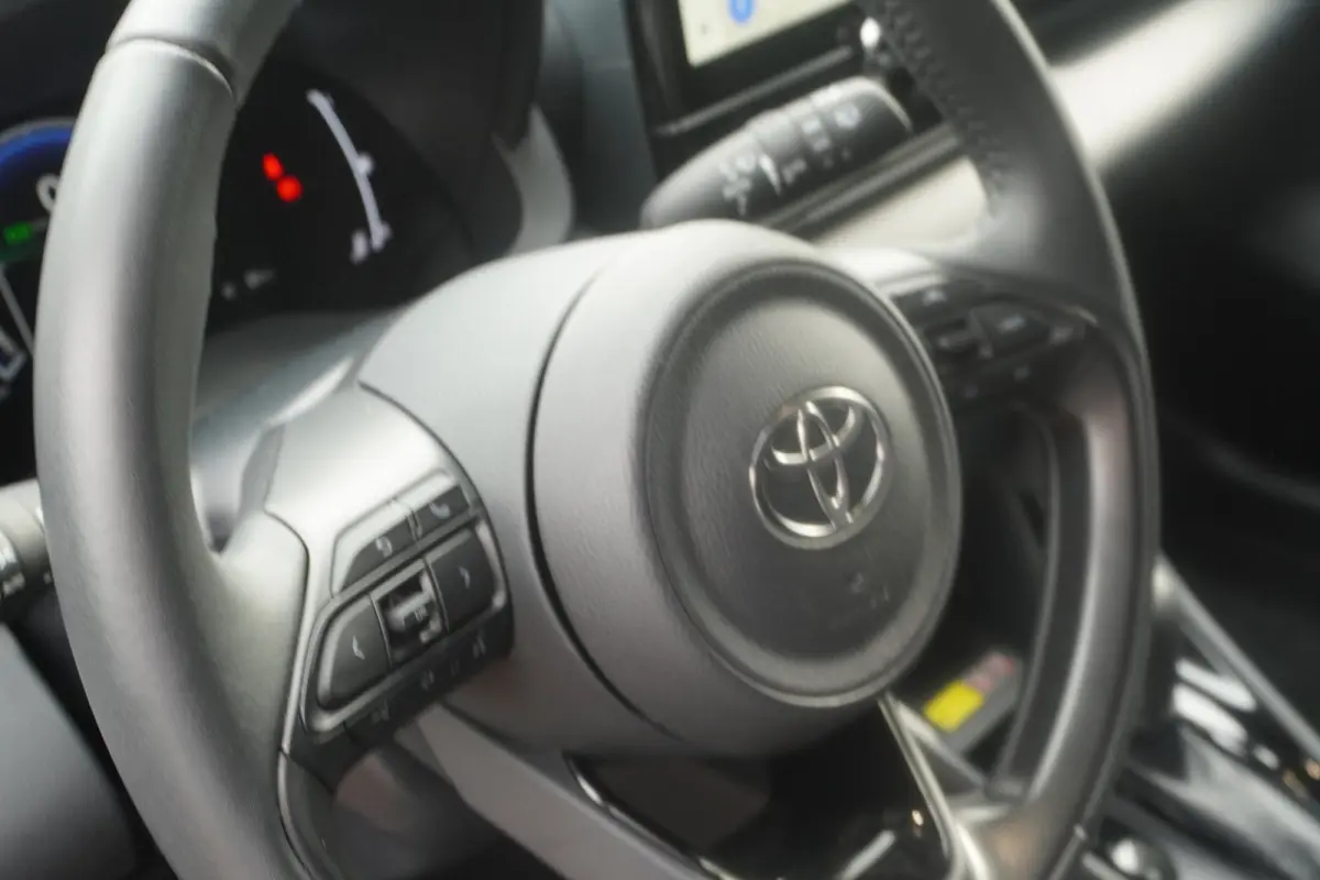 1.5 Hybrid 115 Dynamic+Led+Apple-CarePlay+Breed-Navigatie+cruise+Privacy-Glass+Lmv=ORIG/NL = RIJKLAAR !!