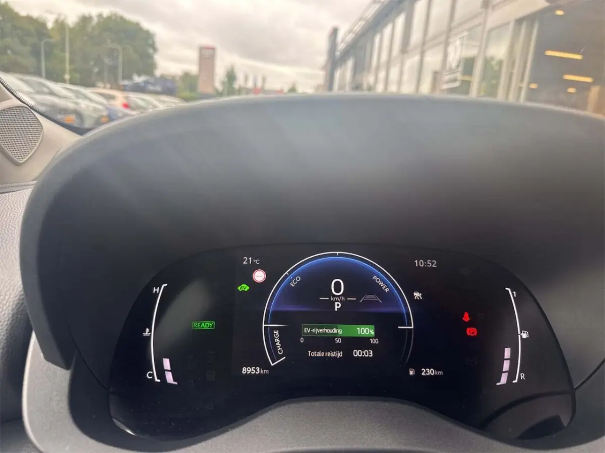 1.5 Hybrid 115 Dynamic+Led+Apple-CarePlay+Breed-Navigatie+cruise+Privacy-Glass+Lmv=ORIG/NL = RIJKLAAR !!