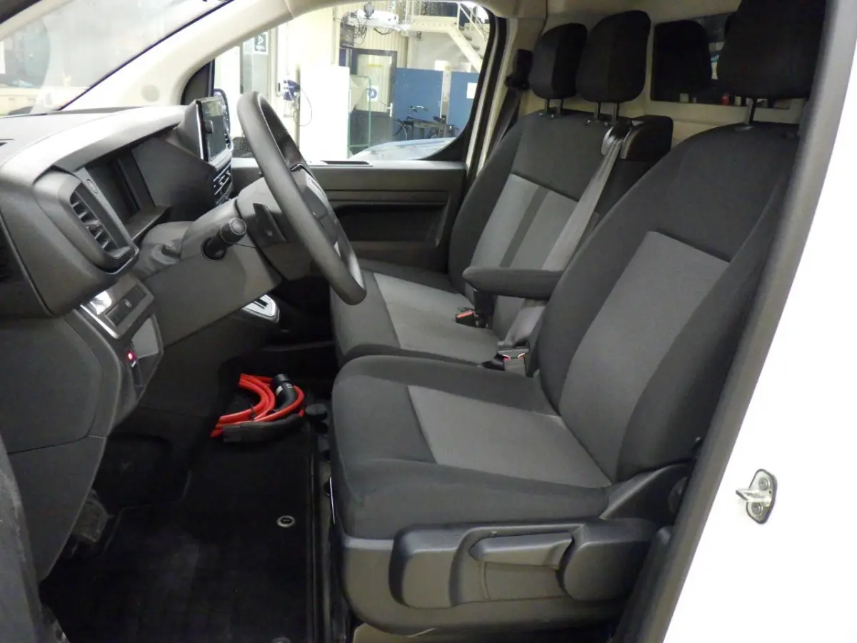 L2 75 kWh | 8 JAAR GARANTIE | CAMERA | NAVI | BETIMMERING | DRAADLOOS CARPLAY |