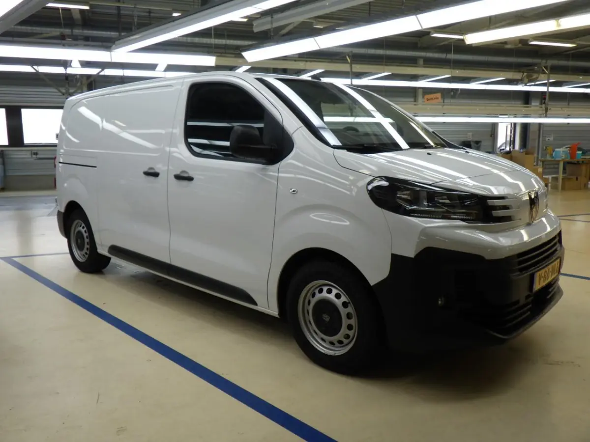 L2 75 kWh | 8 JAAR GARANTIE | CAMERA | NAVI | BETIMMERING | DRAADLOOS CARPLAY |