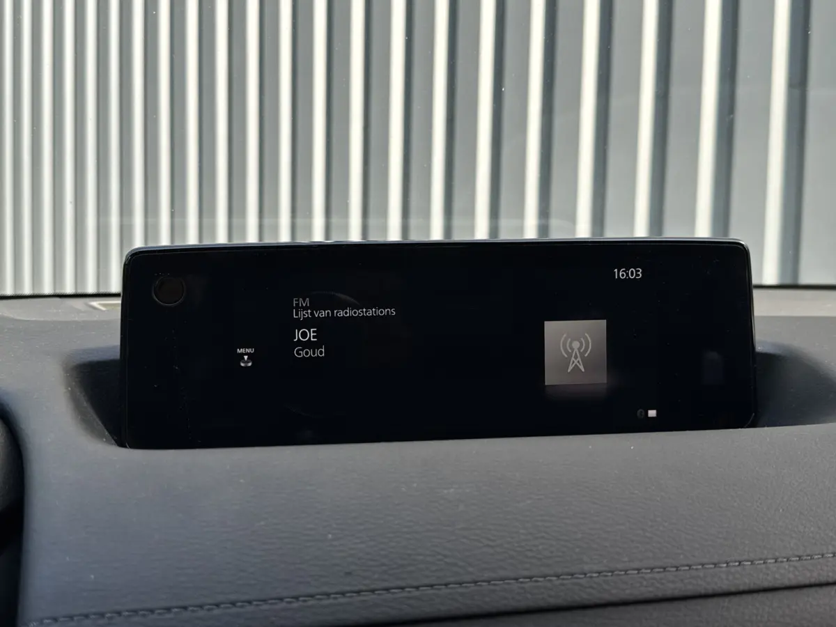 e-SkyActiv R-EV PHEV 170 Makoto Memory, Bose, Camera