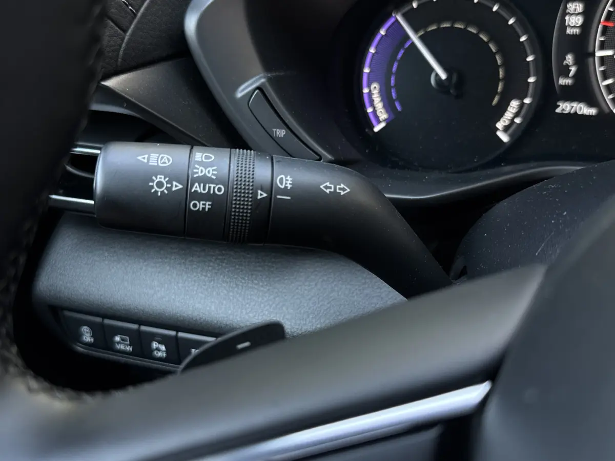 e-SkyActiv R-EV PHEV 170 Makoto Memory, Bose, Camera