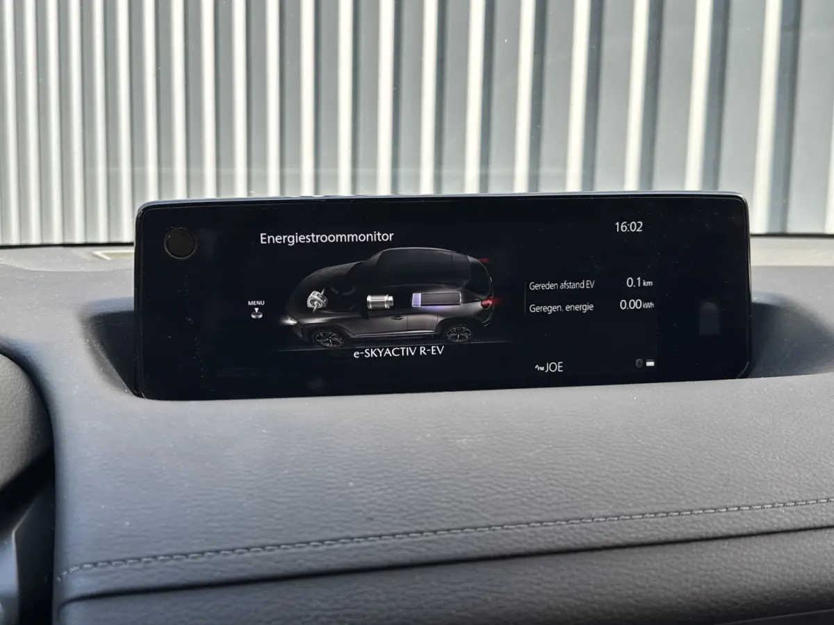 e-SkyActiv R-EV PHEV 170 Makoto Memory, Bose, Camera