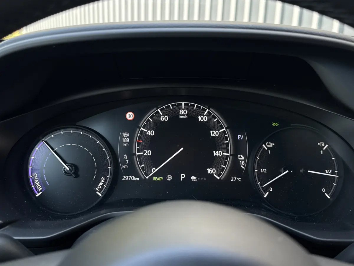e-SkyActiv R-EV PHEV 170 Makoto Memory, Bose, Camera