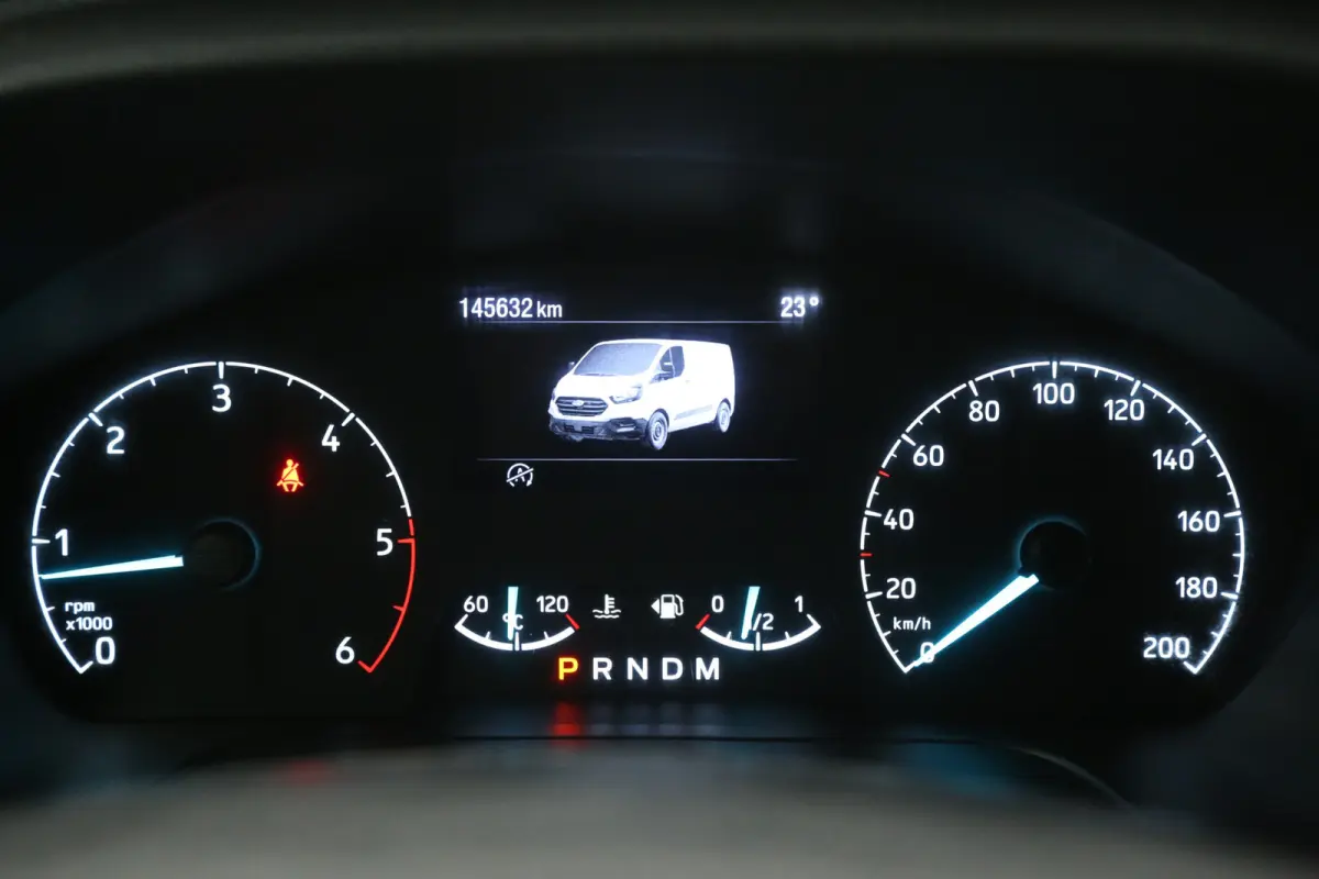 2.0 TDCI L2H1 | Automaat | Airco | Camera | Cruise | Carplay | 3 Zits | 2xSchuifdeur | Trekhaak
