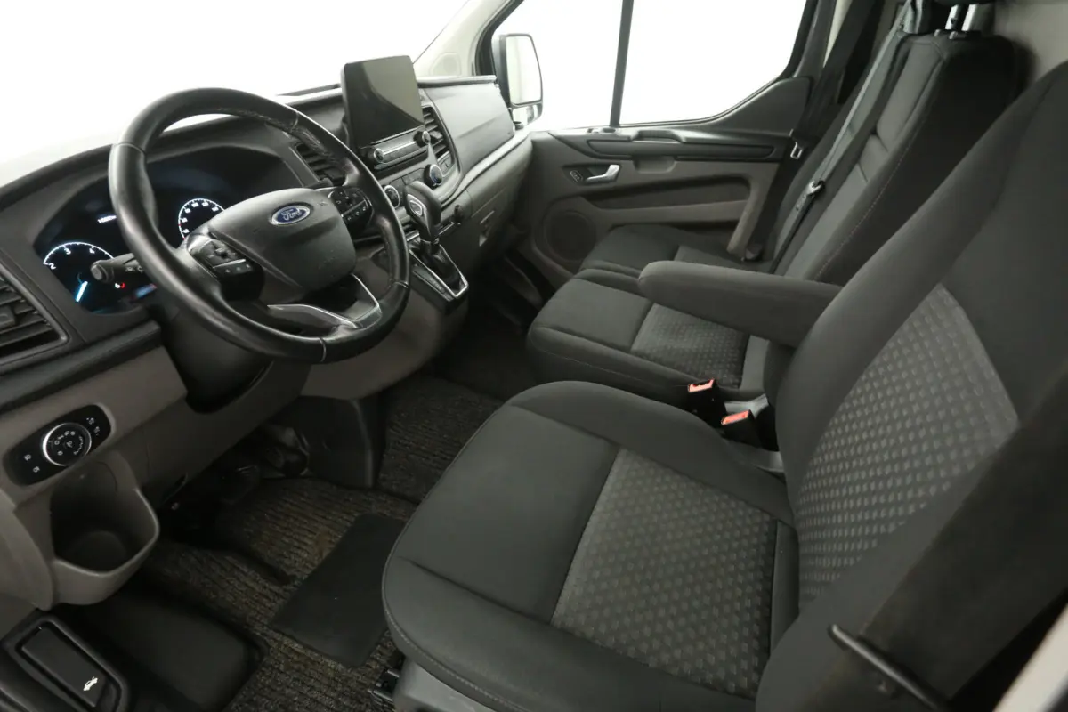 2.0 TDCI L2H1 | Automaat | Airco | Camera | Cruise | Carplay | 3 Zits | 2xSchuifdeur | Trekhaak