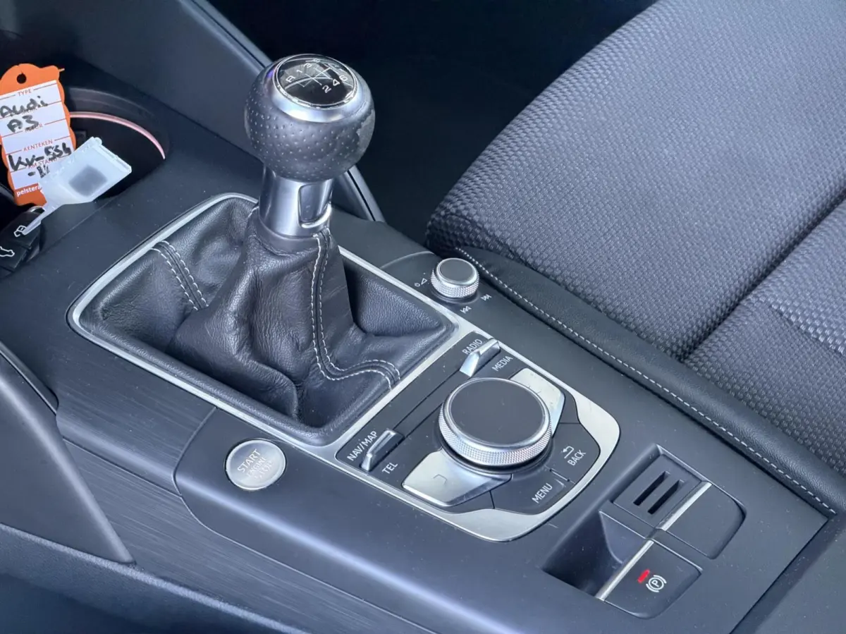 1.0 TFSI Sport Pro Line S | S-LINE | KEYLESS ENTRY GO | CARPLAY