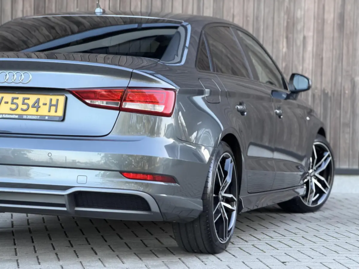 1.0 TFSI Sport Pro Line S | S-LINE | KEYLESS ENTRY GO | CARPLAY