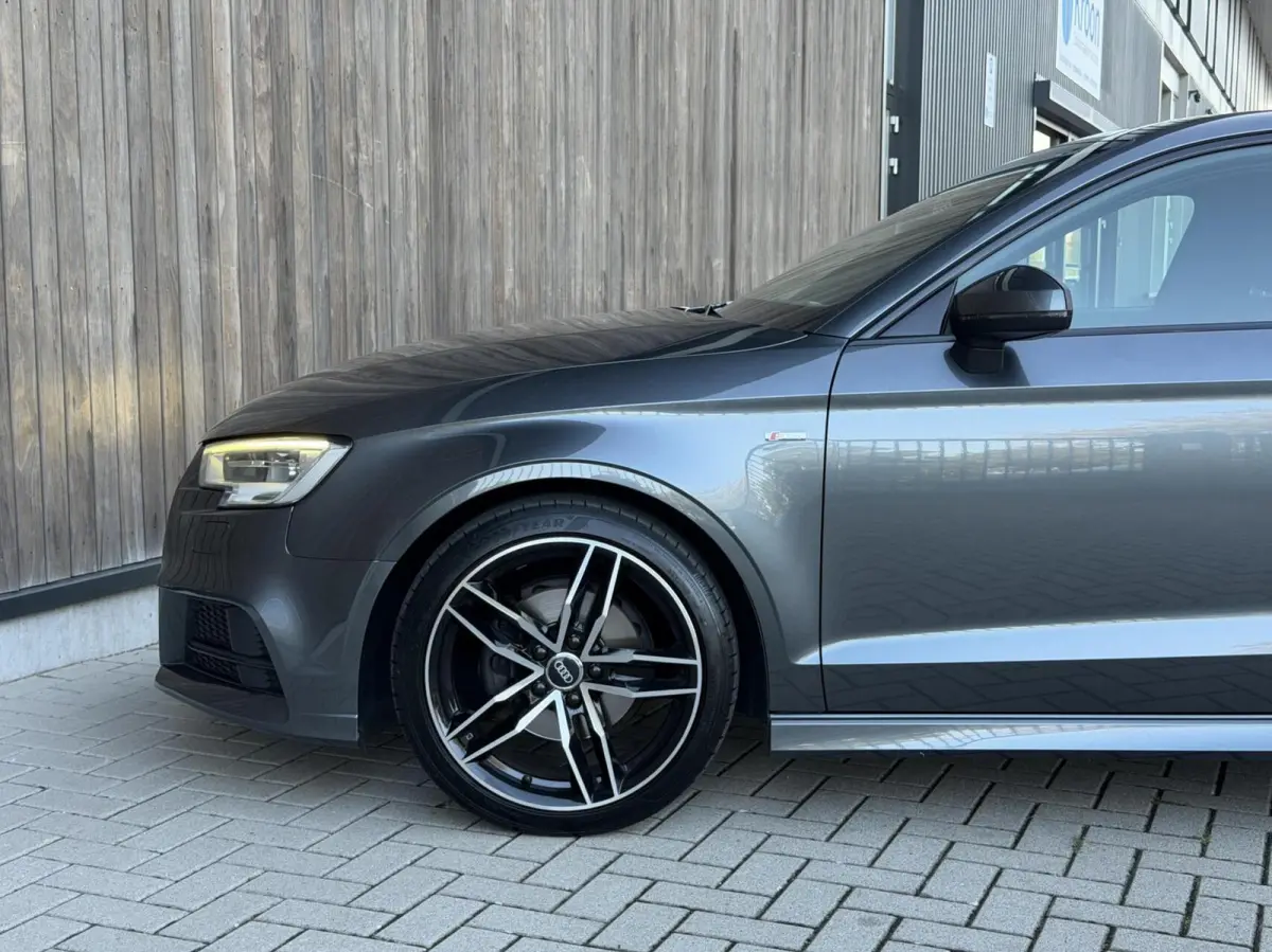 1.0 TFSI Sport Pro Line S | S-LINE | KEYLESS ENTRY GO | CARPLAY