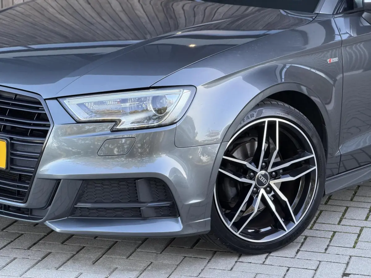 1.0 TFSI Sport Pro Line S | S-LINE | KEYLESS ENTRY GO | CARPLAY