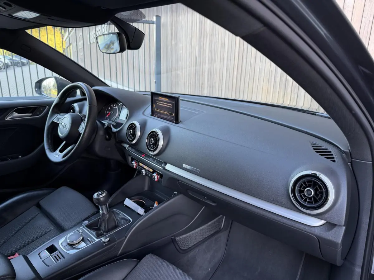 1.0 TFSI Sport Pro Line S | S-LINE | KEYLESS ENTRY GO | CARPLAY