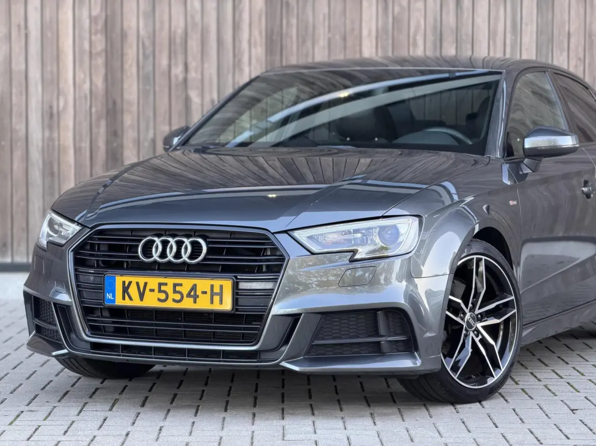 1.0 TFSI Sport Pro Line S | S-LINE | KEYLESS ENTRY GO | CARPLAY