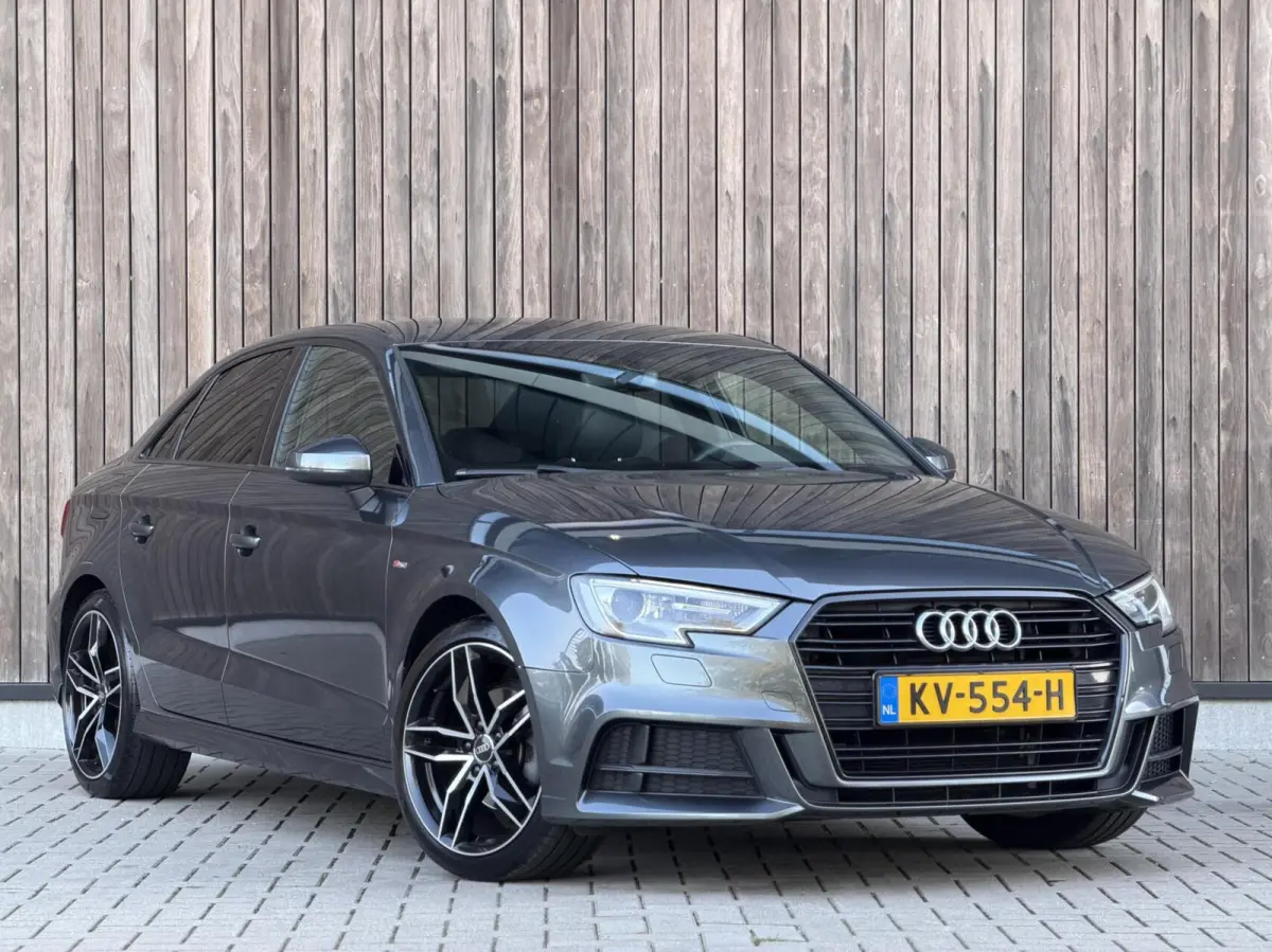 1.0 TFSI Sport Pro Line S | S-LINE | KEYLESS ENTRY GO | CARPLAY