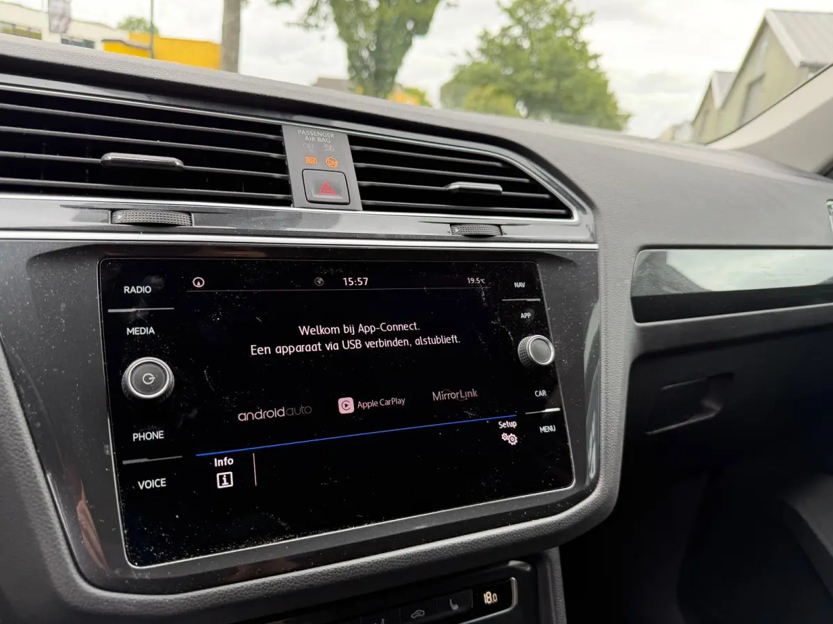1.5 TSI ACT R-LINE AUTOMAAT Trekhaak Head UP display Navigatie Automatische Airco LMV Adaptief Cruise control