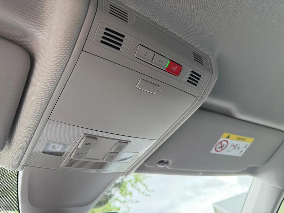 1.5 TSI ACT R-LINE AUTOMAAT Trekhaak Head UP display Navigatie Automatische Airco LMV Adaptief Cruise control