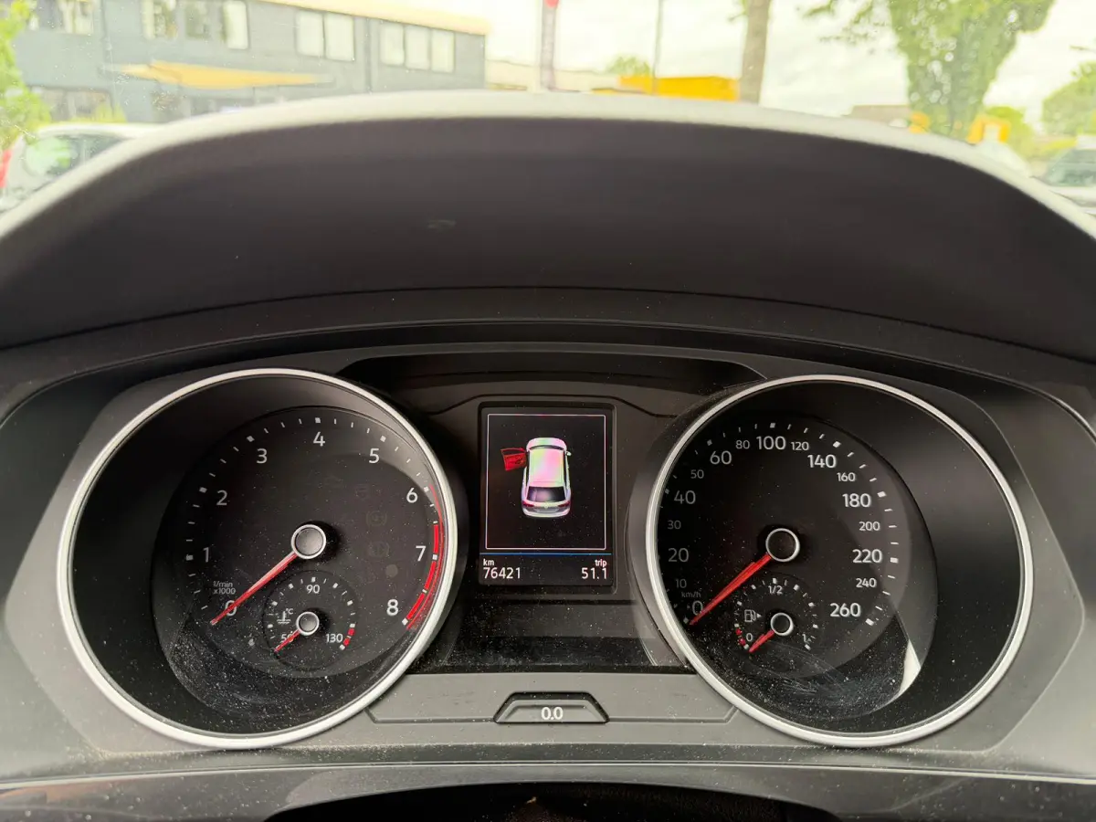 1.5 TSI ACT R-LINE AUTOMAAT Trekhaak Head UP display Navigatie Automatische Airco LMV Adaptief Cruise control