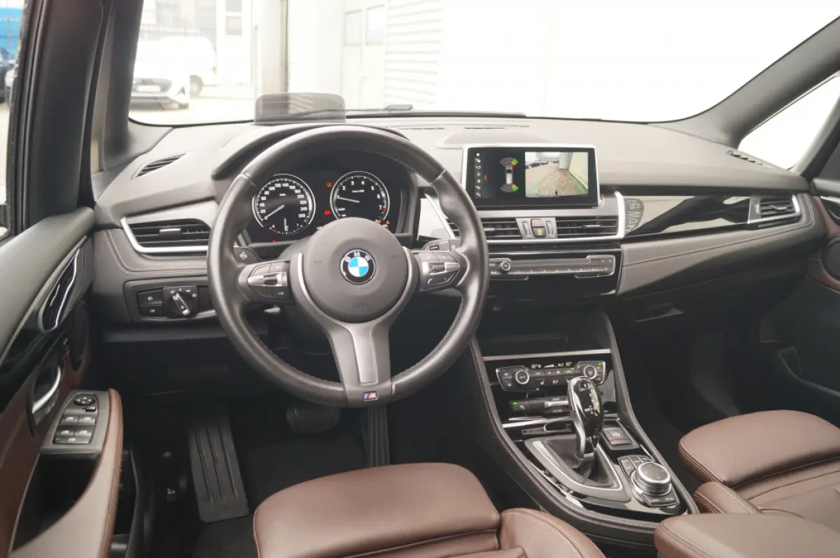 218i Automaat Business Edition Plus -LEER-ECC-LED-NAVI-CAM-
