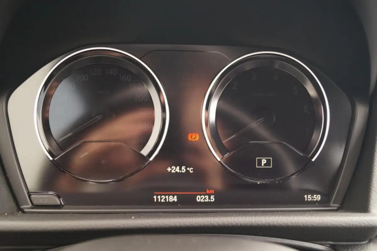 218i Automaat Business Edition Plus -LEER-ECC-LED-NAVI-CAM-