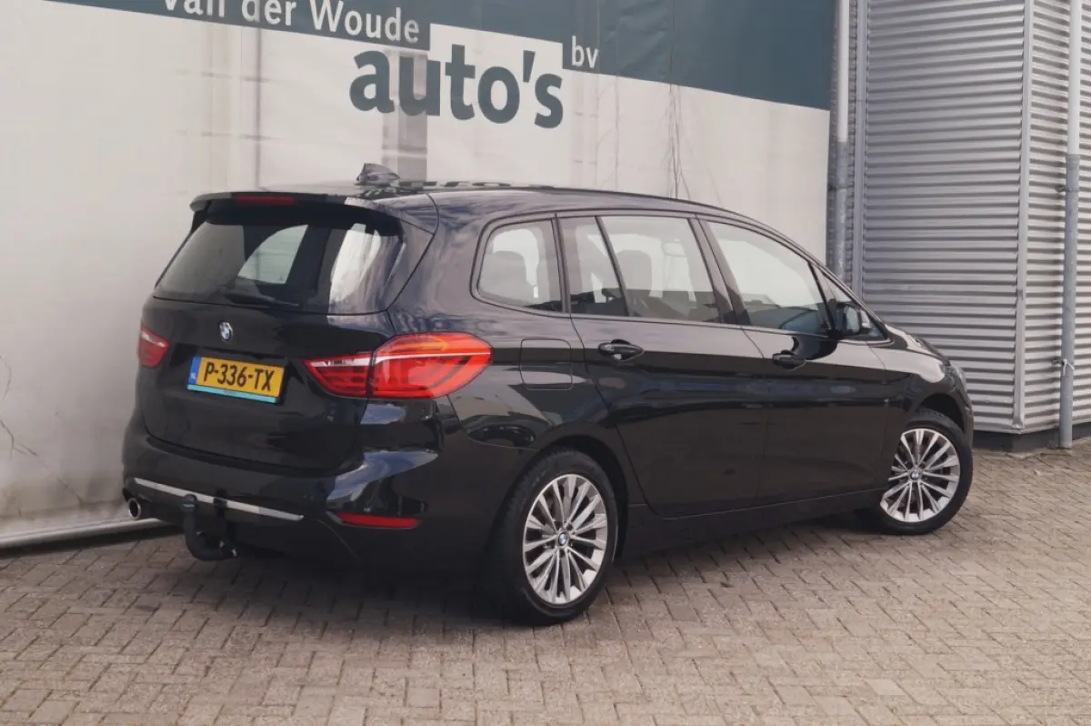 218i Automaat Business Edition Plus -LEER-ECC-LED-NAVI-CAM-