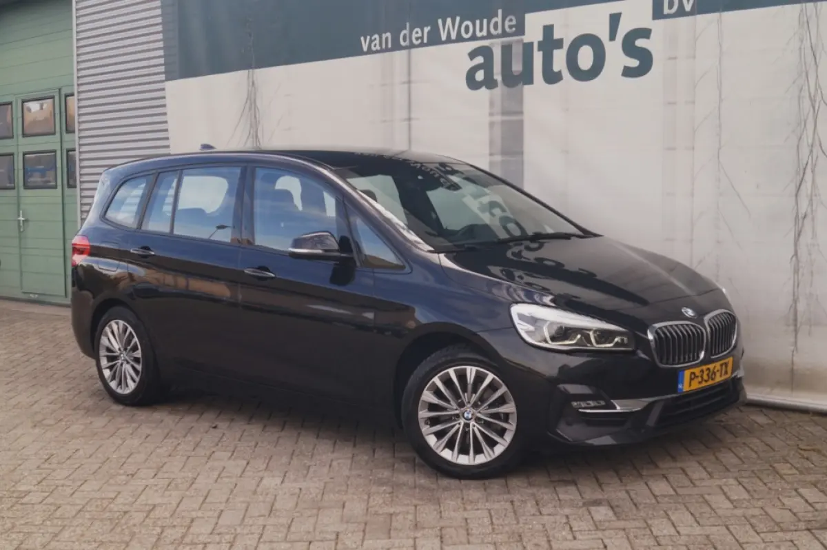 218i Automaat Business Edition Plus -LEER-ECC-LED-NAVI-CAM-
