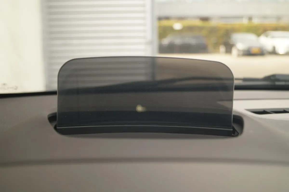 218i Automaat Business Edition Plus -LEER-ECC-LED-NAVI-CAM-