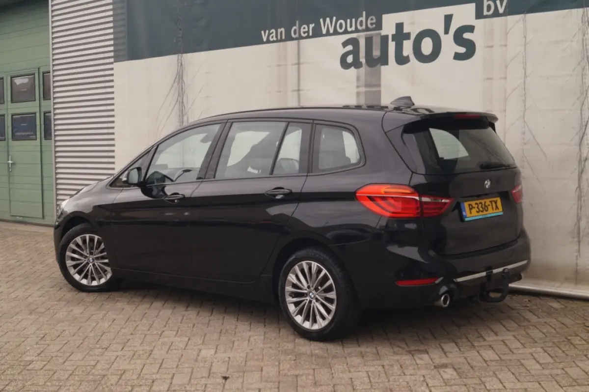218i Automaat Business Edition Plus -LEER-ECC-LED-NAVI-CAM-