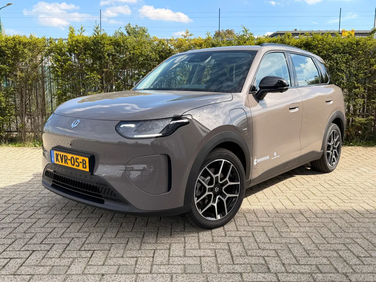 ProMax Design 53 kWh | DEMO | Adapt. Cruise | 360 Camera | Stoel+Stuurverwarming | V2L | Warmtepomp | Navi | Climate | Leder | Keyless