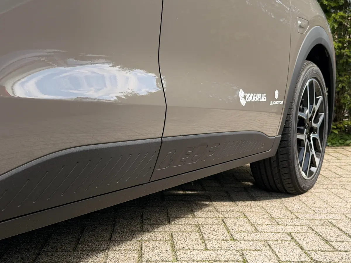 ProMax Design 53 kWh | DEMO | Adapt. Cruise | 360 Camera | Stoel+Stuurverwarming | V2L | Warmtepomp | Navi | Climate | Leder | Keyless