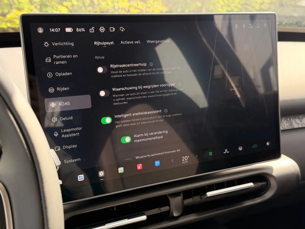 ProMax Design 53 kWh | DEMO | Adapt. Cruise | 360 Camera | Stoel+Stuurverwarming | V2L | Warmtepomp | Navi | Climate | Leder | Keyless