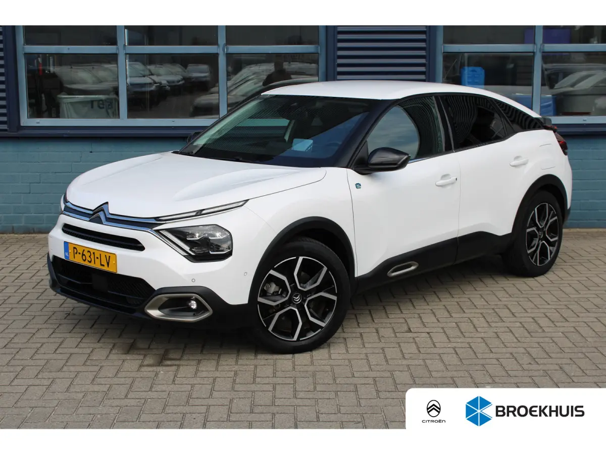 Feel Pack 50 kWh SoH 89%| CARPLAY | CAMERA | LED KOPLAMPEN | STUUR + STOELVERWARMING | VOORRUITVERWARMING | NAVI