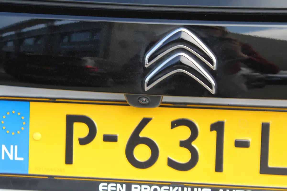 Feel Pack 50 kWh SoH 89%| CARPLAY | CAMERA | LED KOPLAMPEN | STUUR + STOELVERWARMING | VOORRUITVERWARMING | NAVI